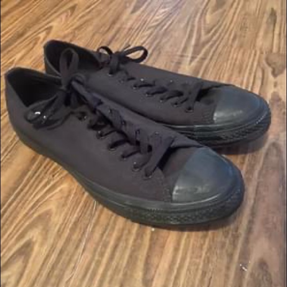 Converse Chuck Taylors
